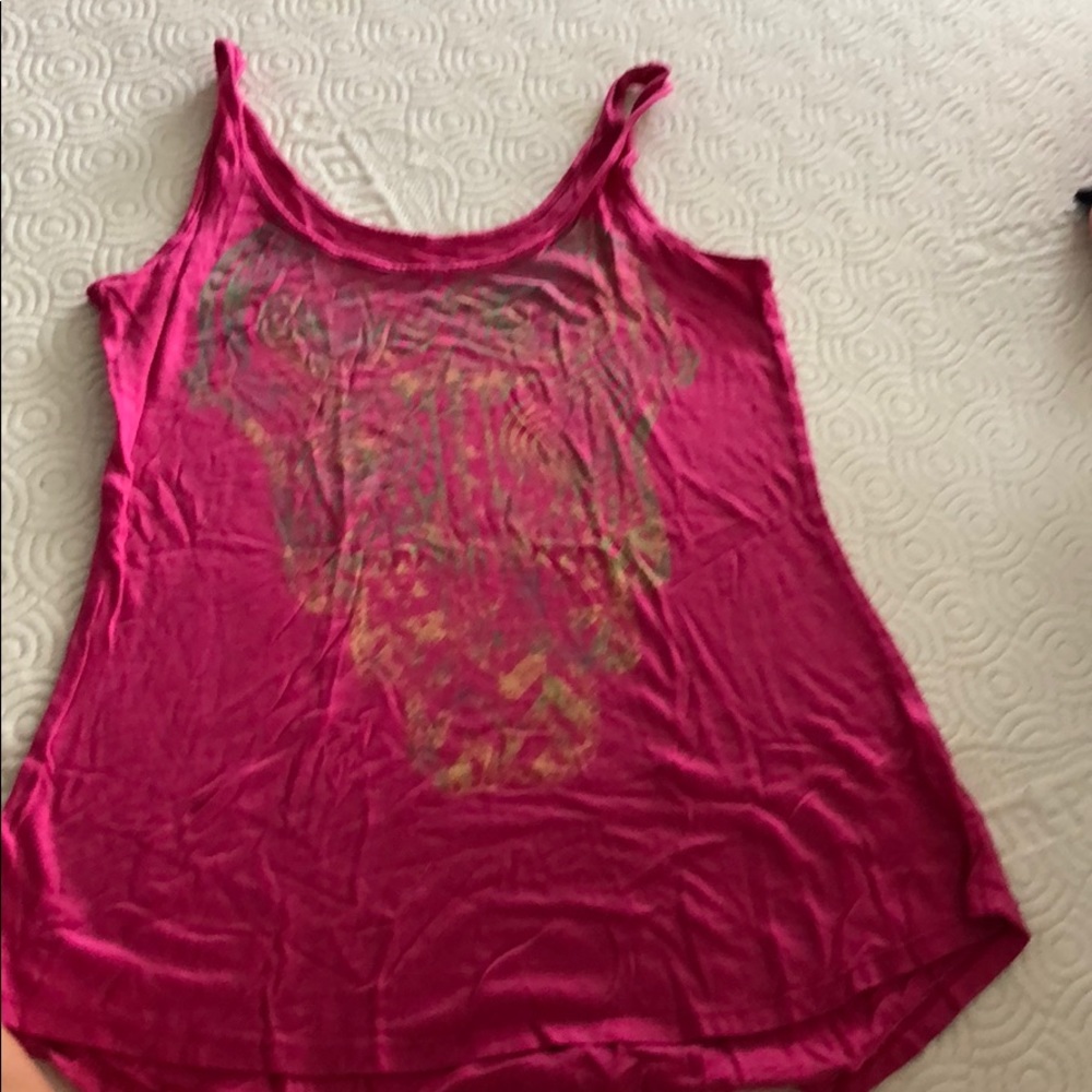 Pink workout shirt!